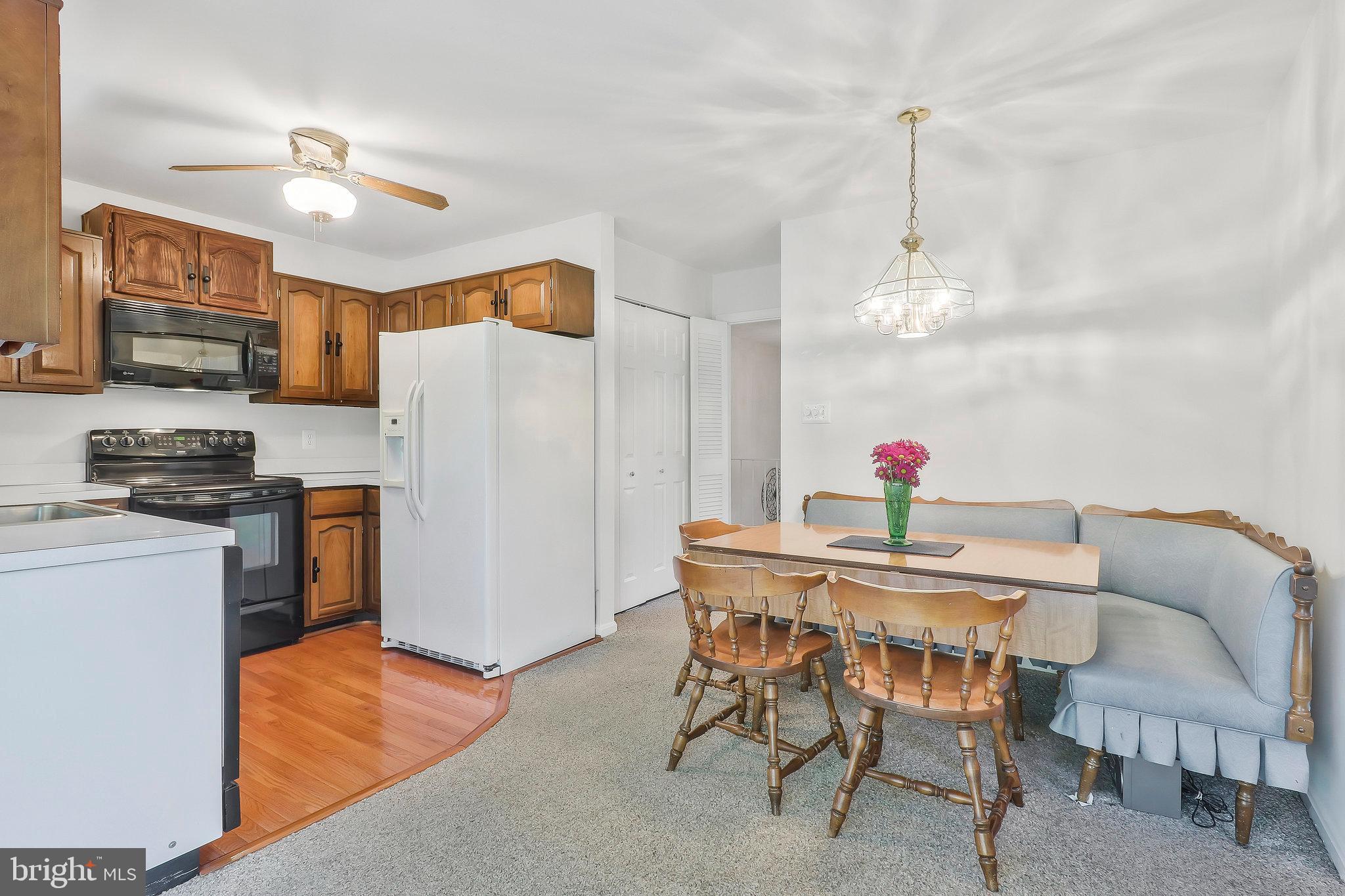 7406 Beverly Manor Dr