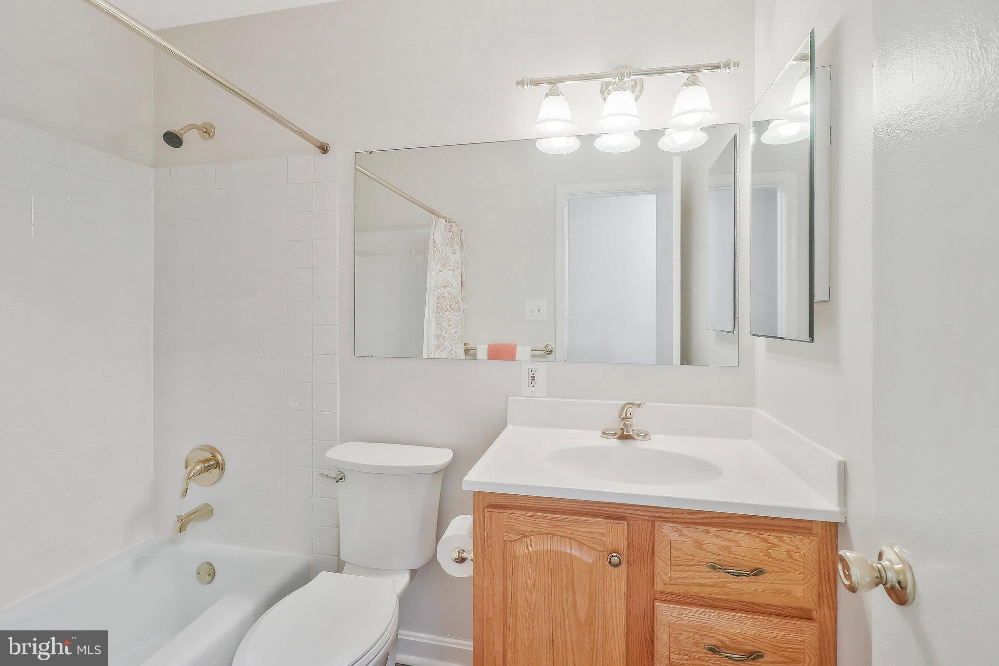7406 Beverly Manor Dr