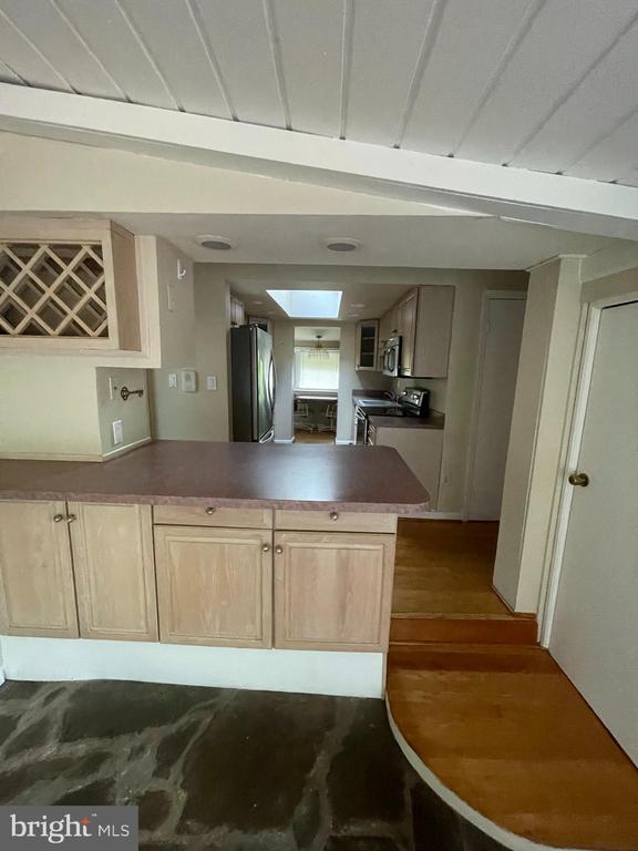6636 RIDGEWAY DRIVE