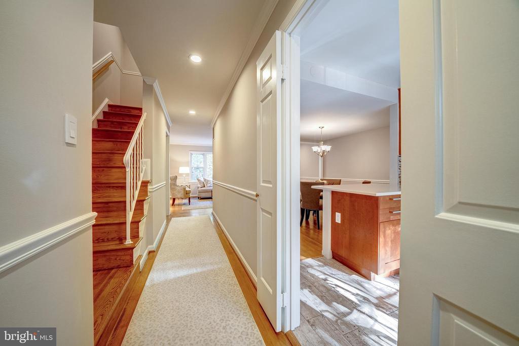 9269 BAILEY LANE