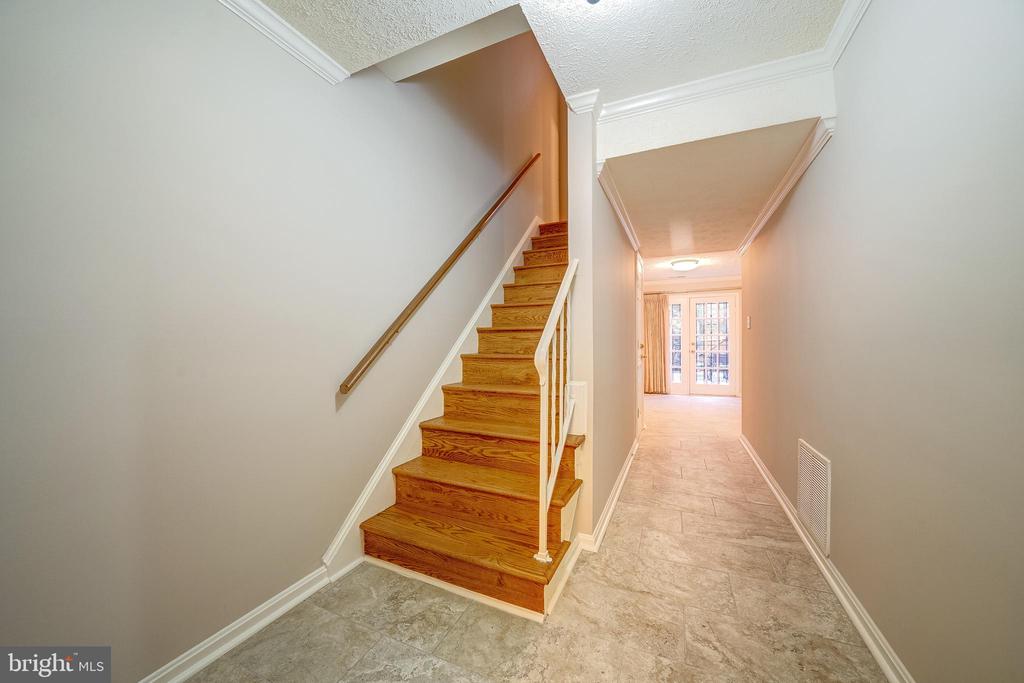 9269 BAILEY LANE