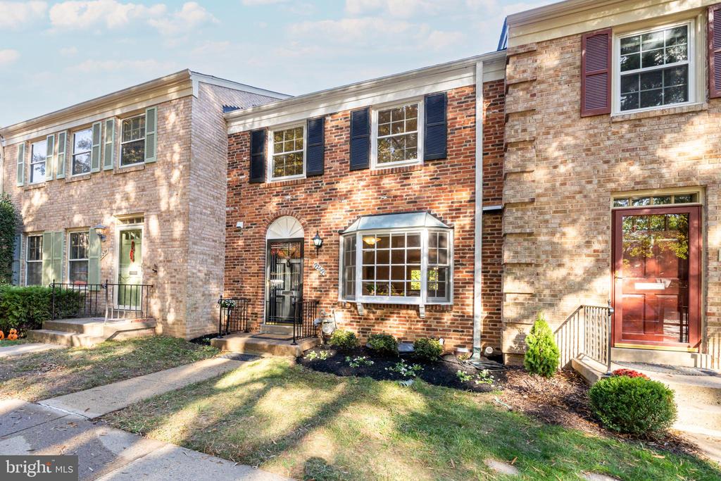 9269 BAILEY LANE