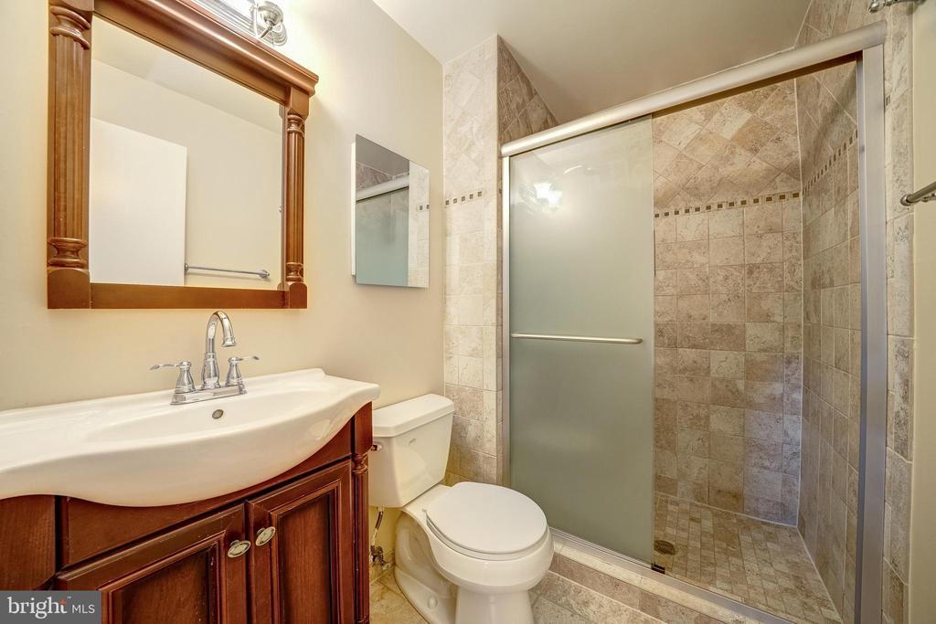 9269 BAILEY LANE