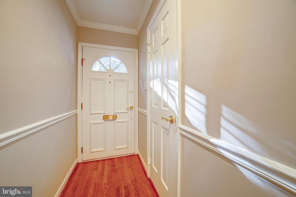 9269 BAILEY LANE