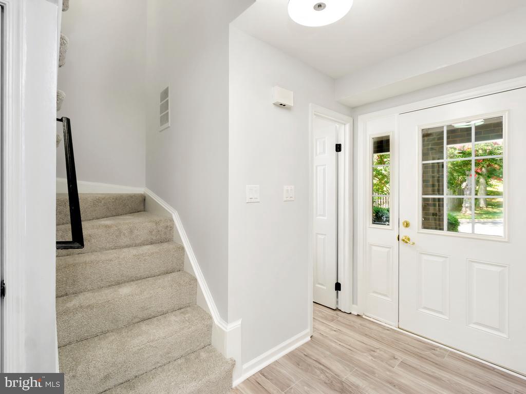 1114 MOOREFIELD CREEK RD SW