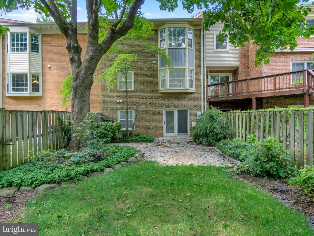 1114 MOOREFIELD CREEK RD SW
