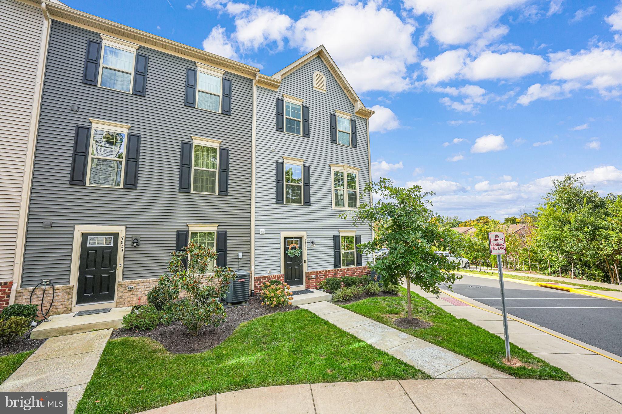 7821 FRANCIS DICKENS LANE