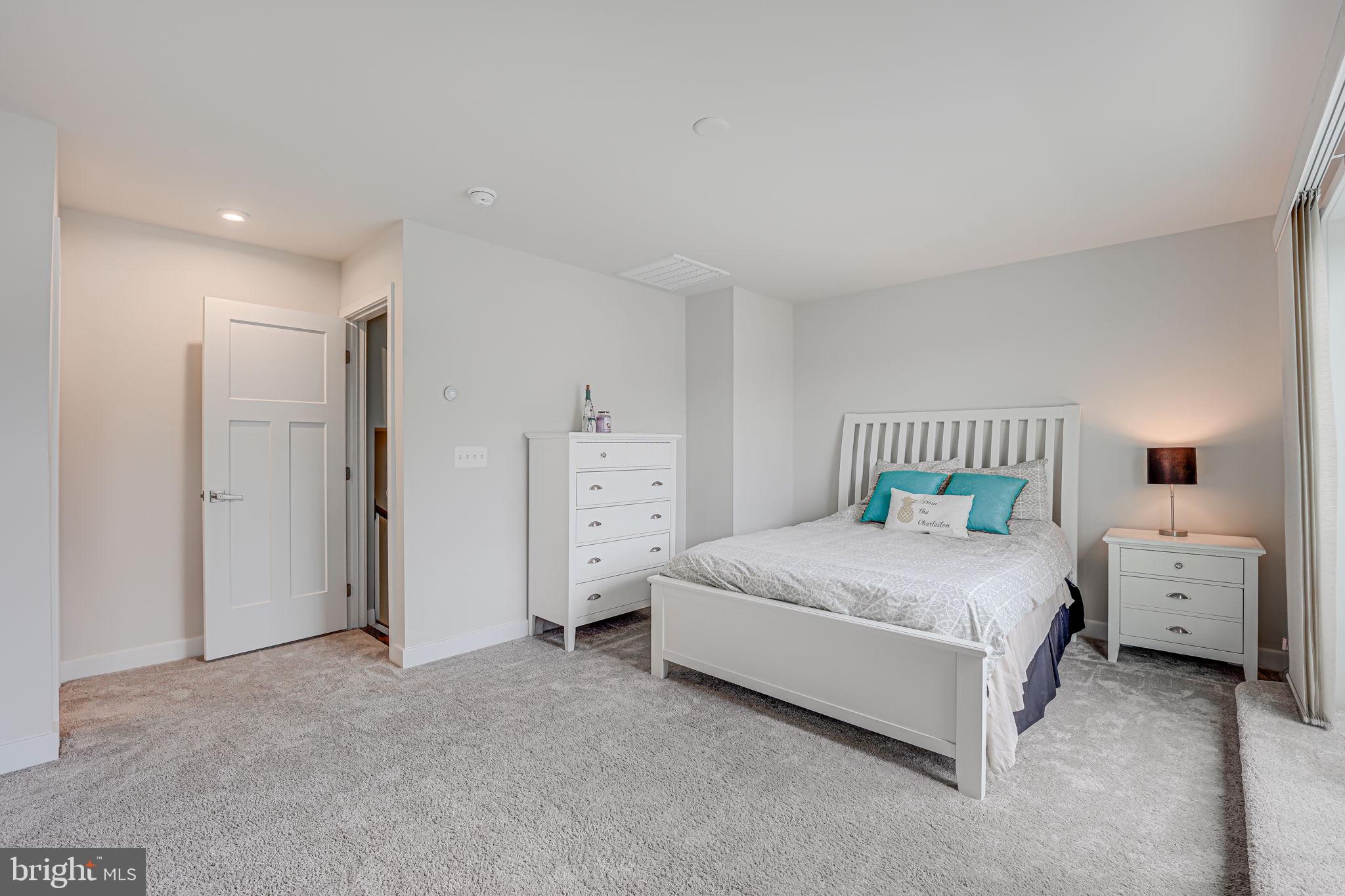 7821 FRANCIS DICKENS LANE