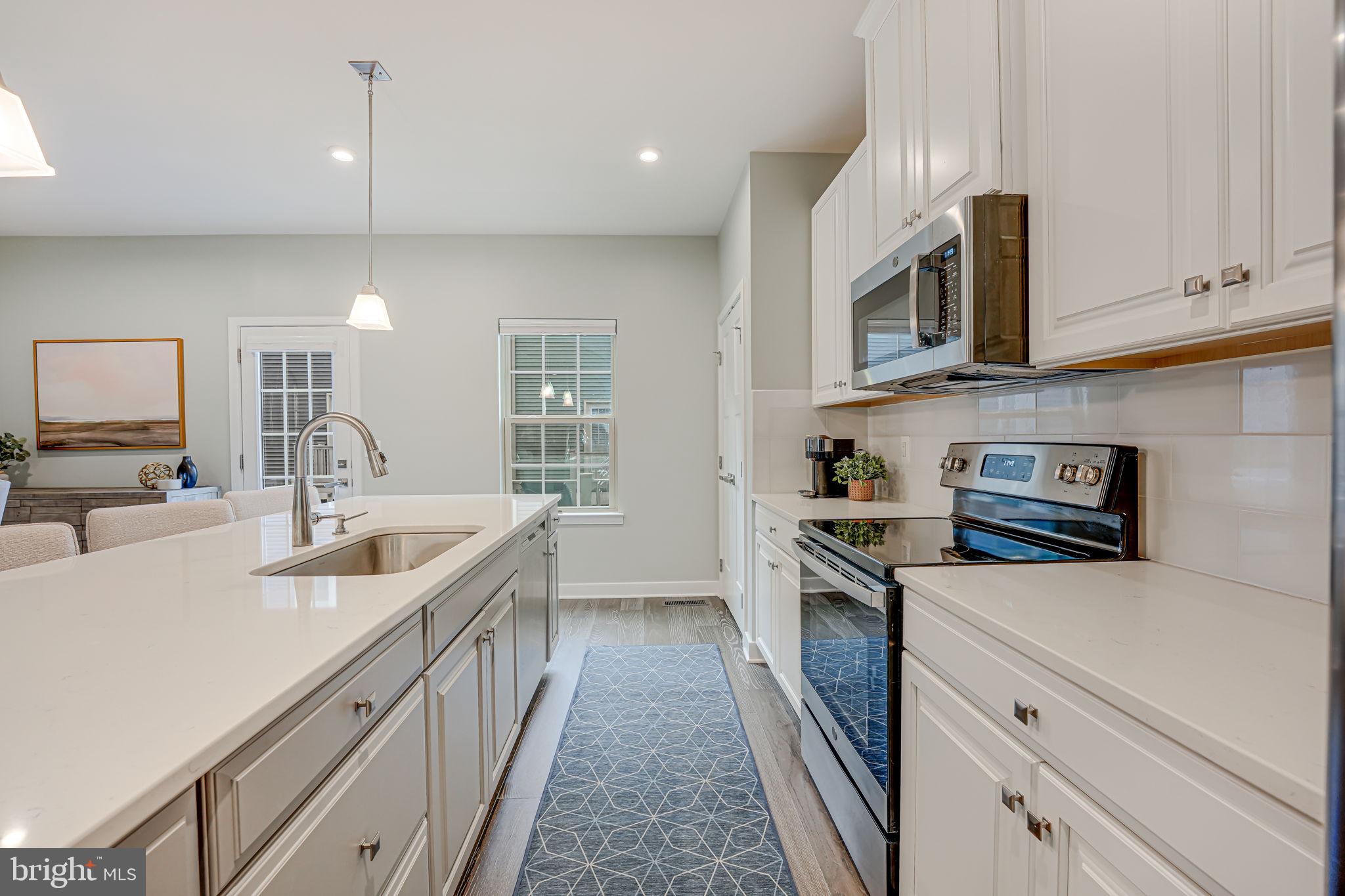 7821 FRANCIS DICKENS LANE