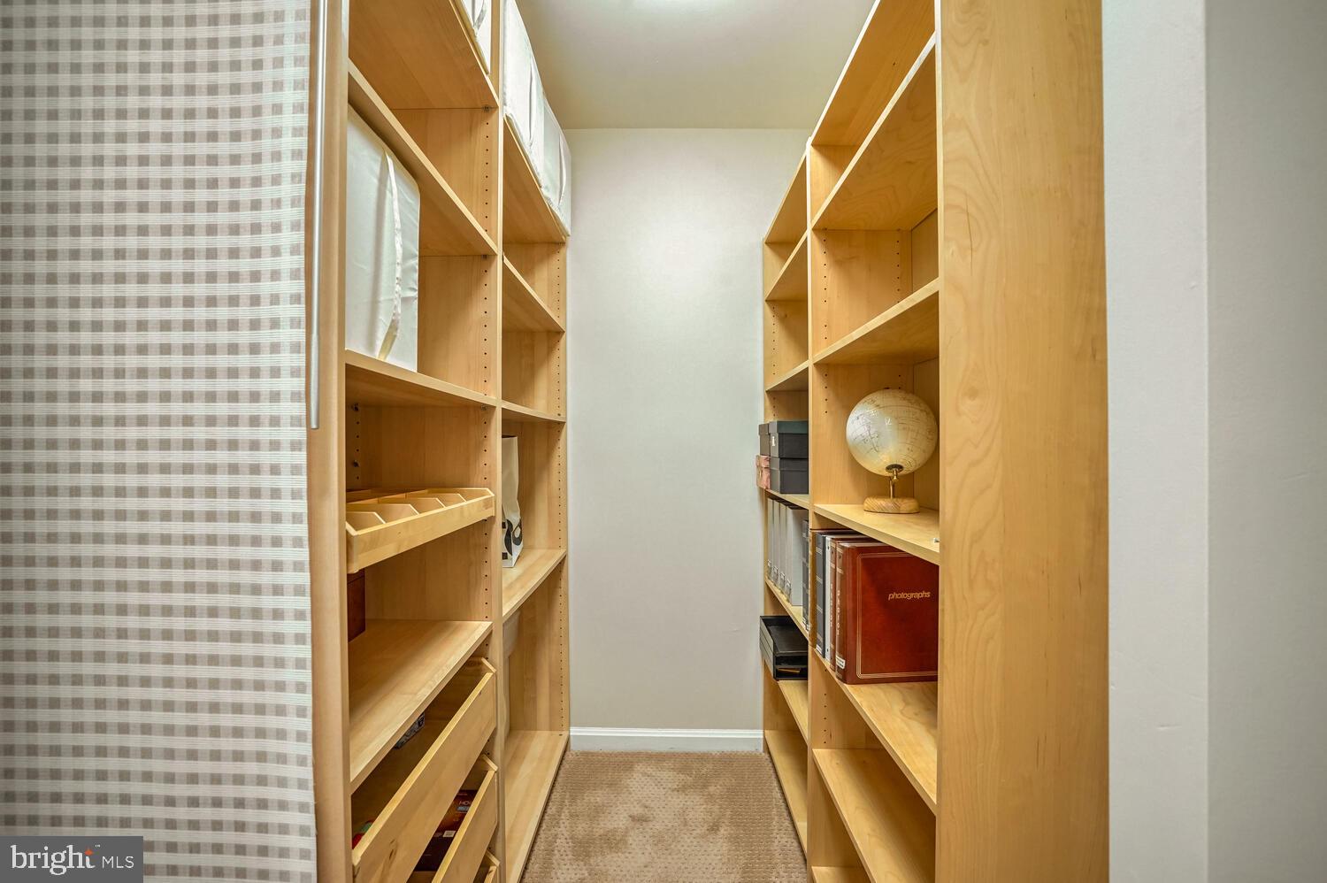 2827 KALMIA LEE COURT B-202