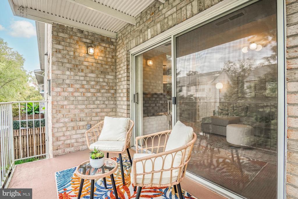 2827 KALMIA LEE COURT B-202