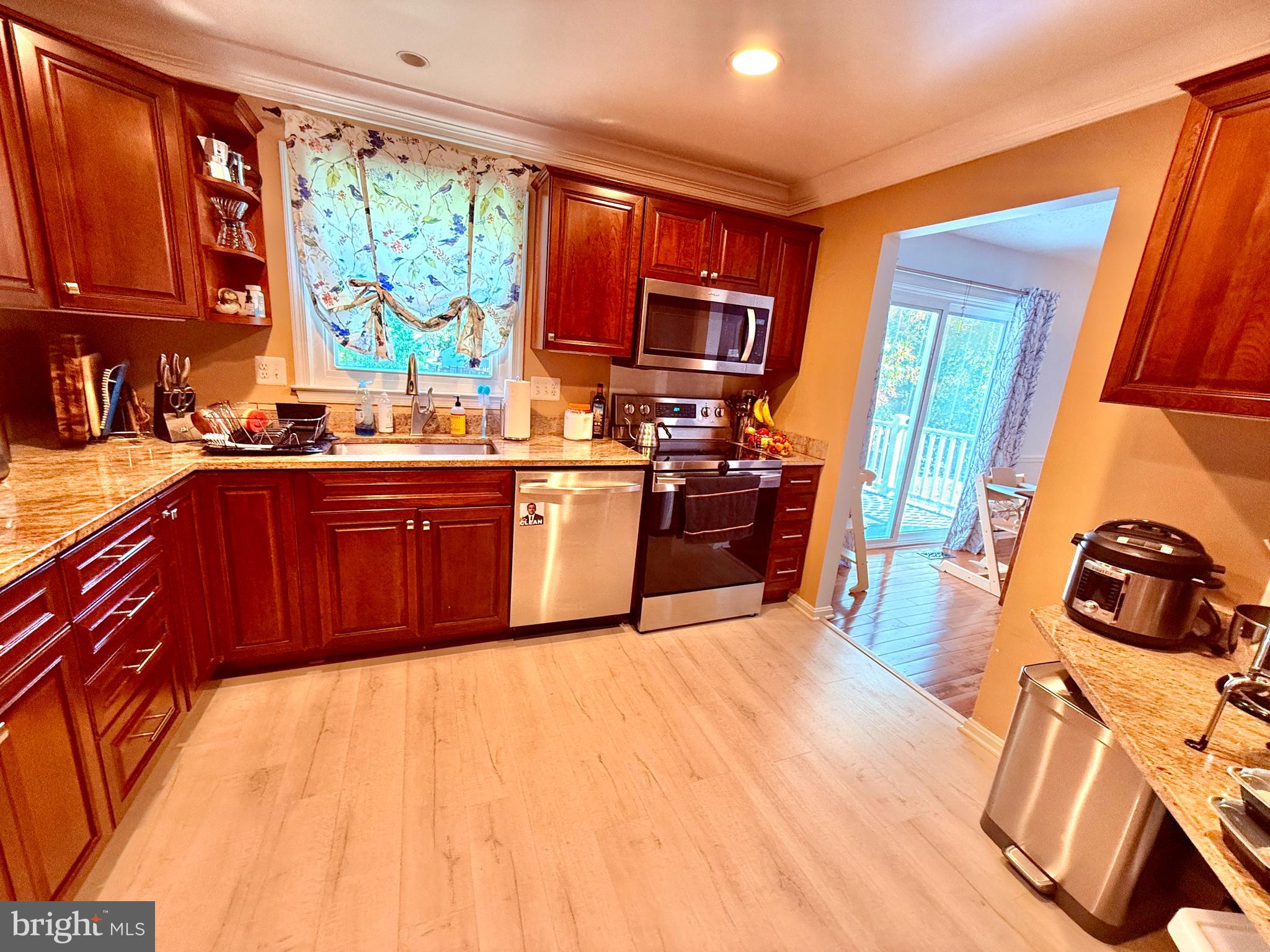 4512 LANTERN PL