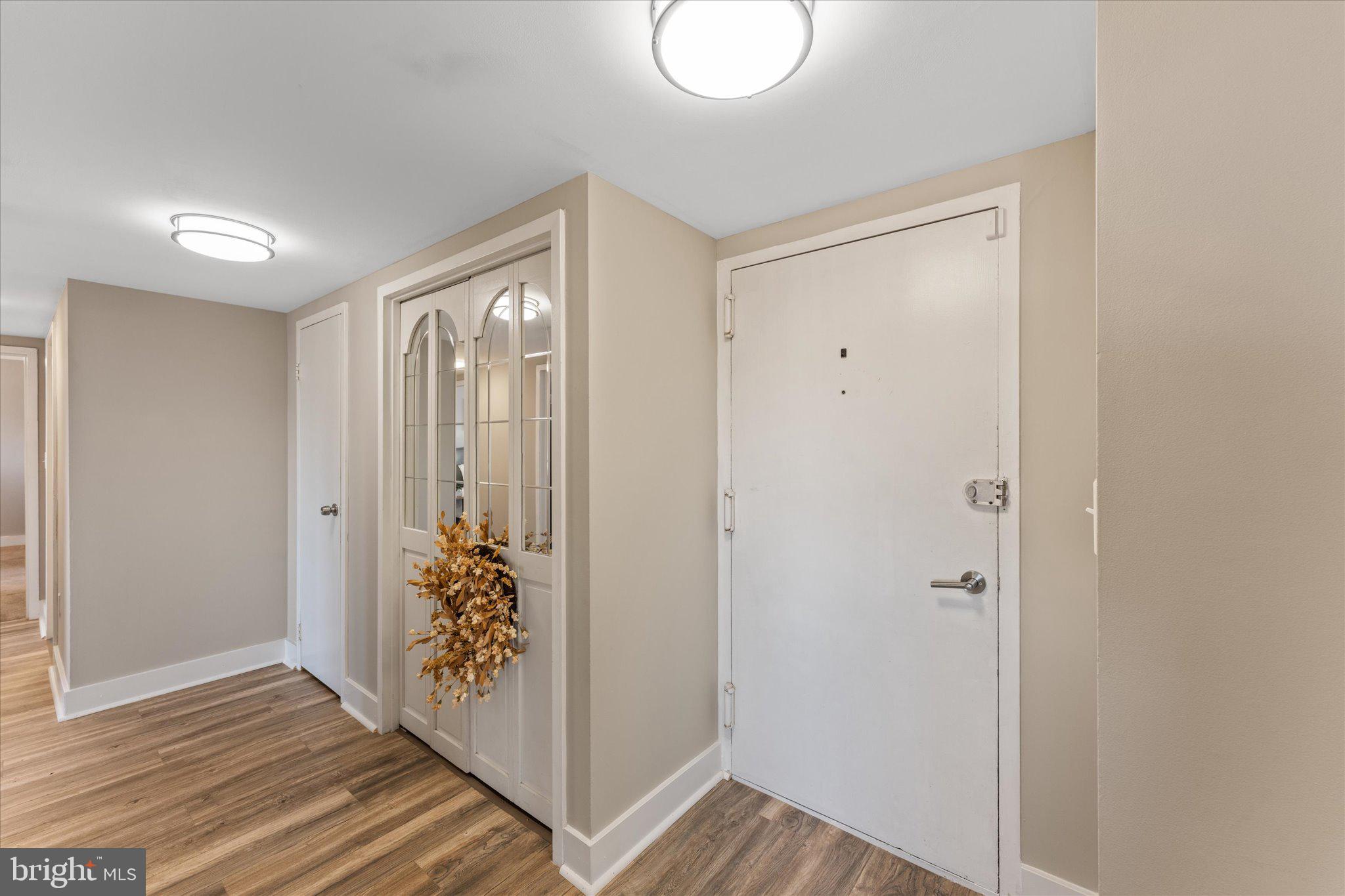 200 Locust St SE #403
