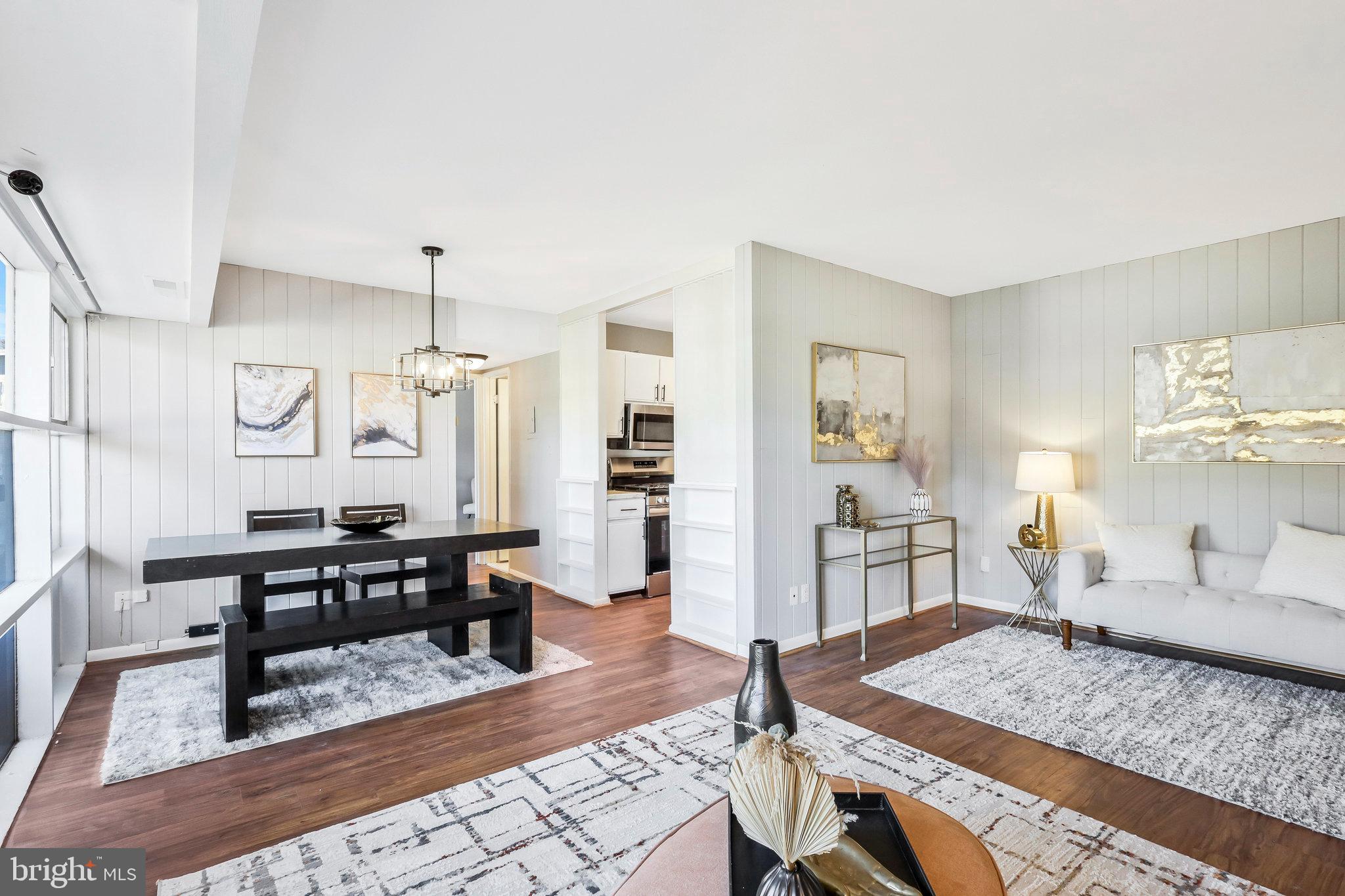 4965 Americana Dr #4965e