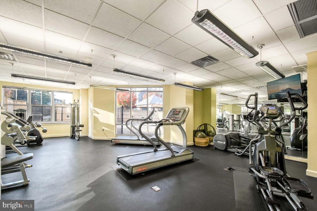 11760 SUNRISE VALLEY DR #414