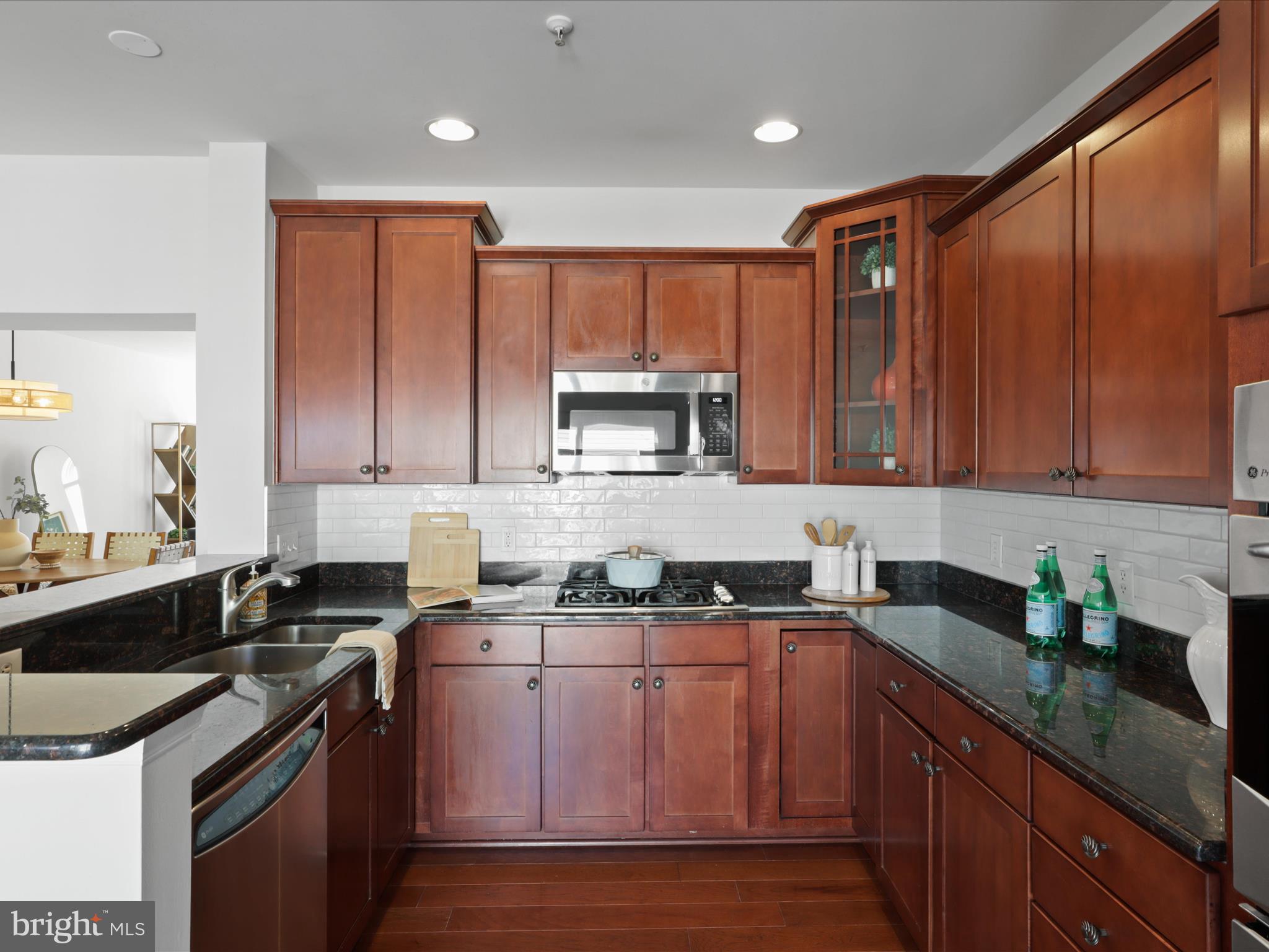 14254 WOVEN WILLOW LANE B 64