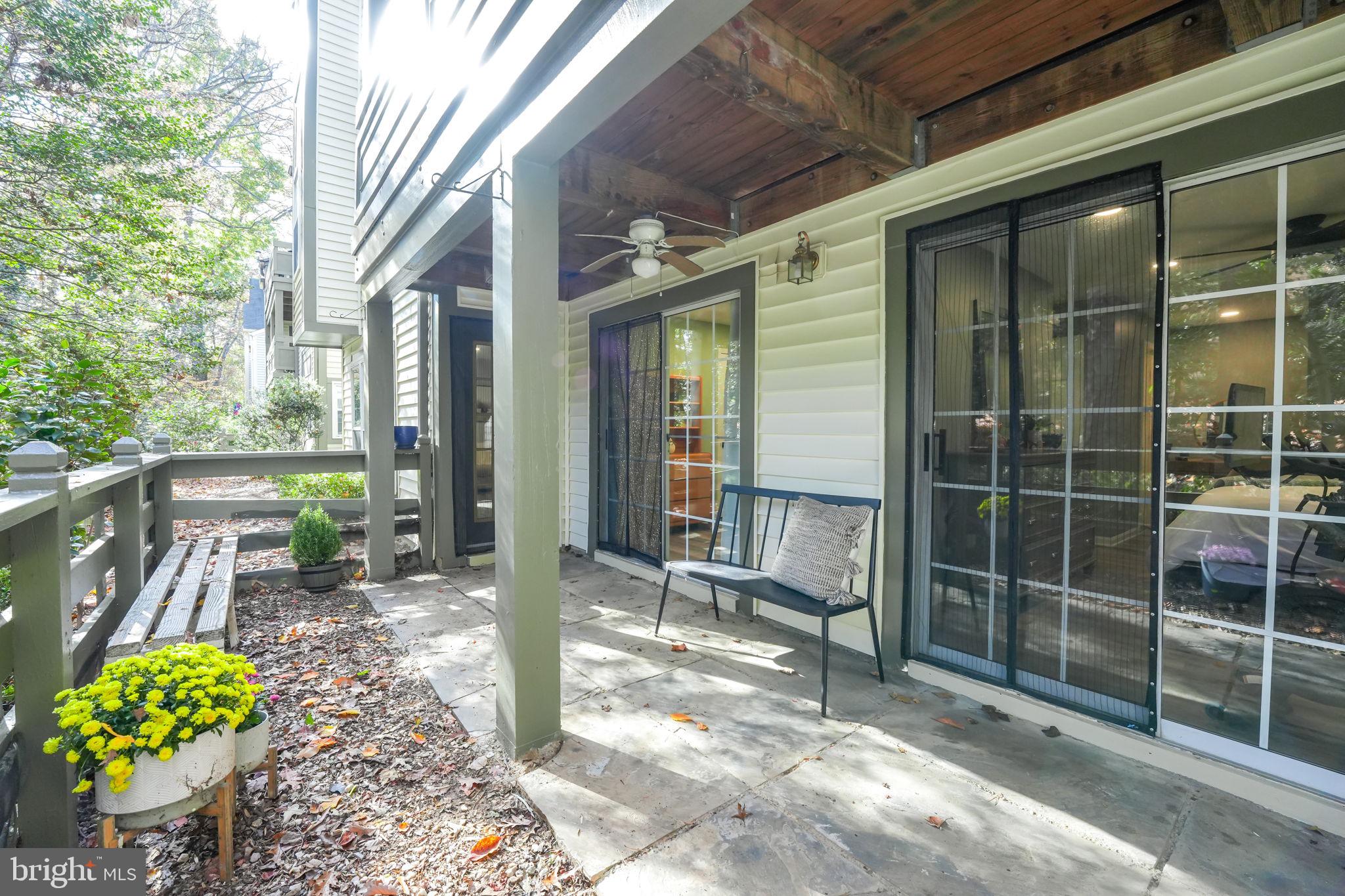 2221 Lovedale Ln #202b