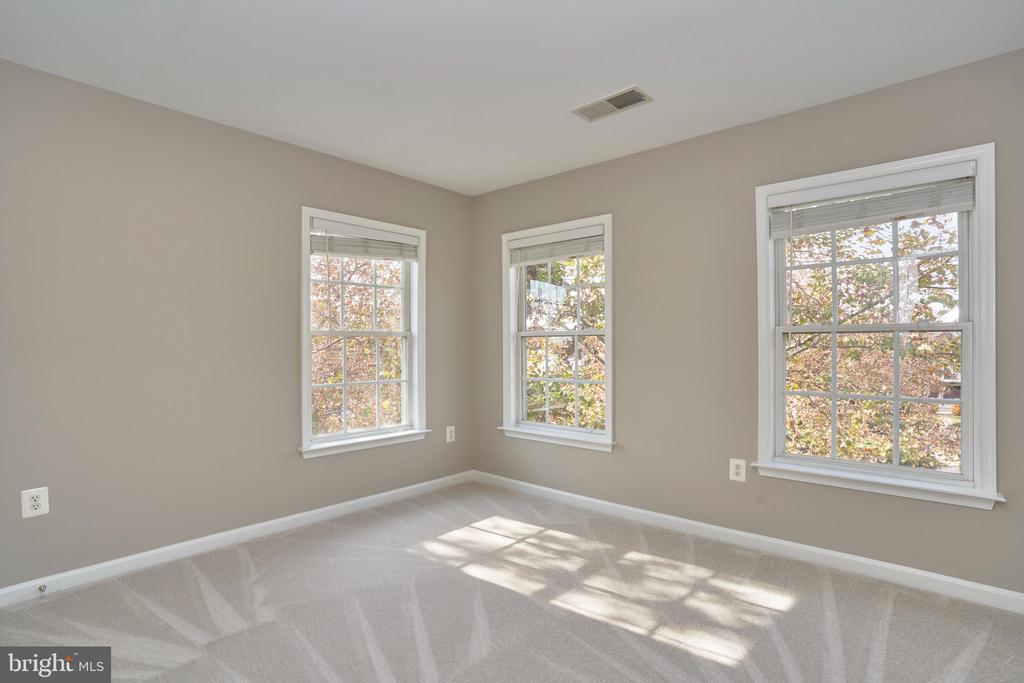 108 Herndon Mill Cir