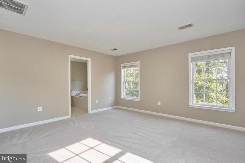 108 Herndon Mill Cir