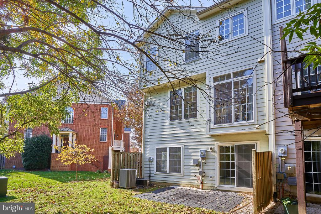 108 Herndon Mill Cir