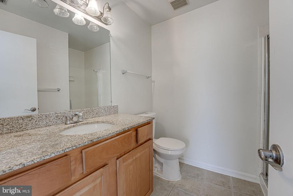 3178 SUMMIT SQUARE DR #3-B1