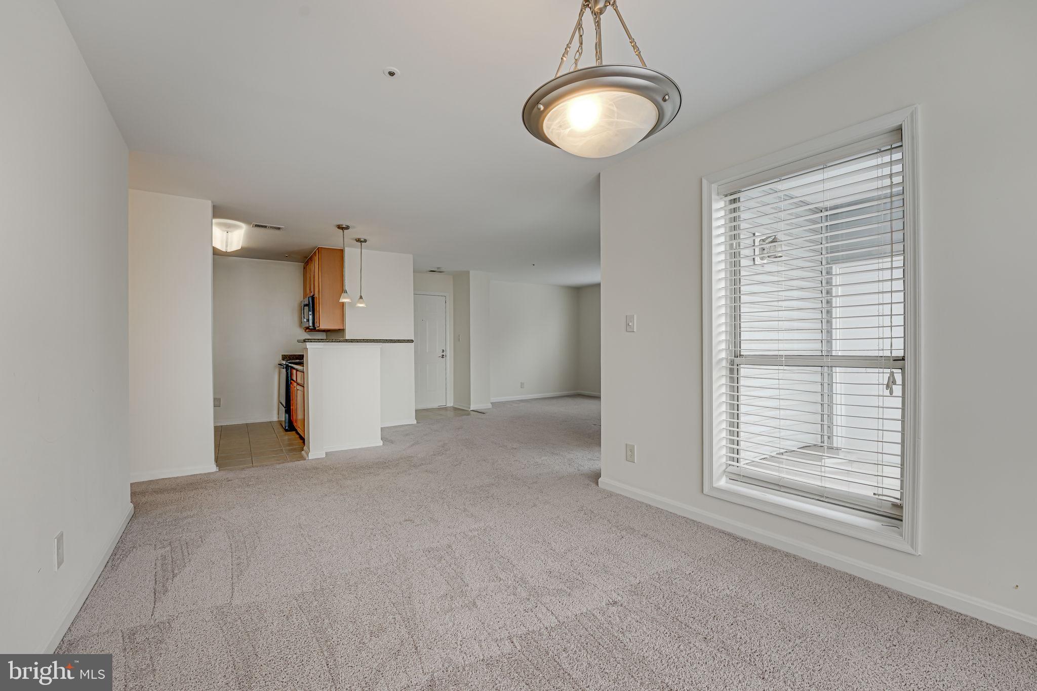 3178 SUMMIT SQUARE DR #3-B1