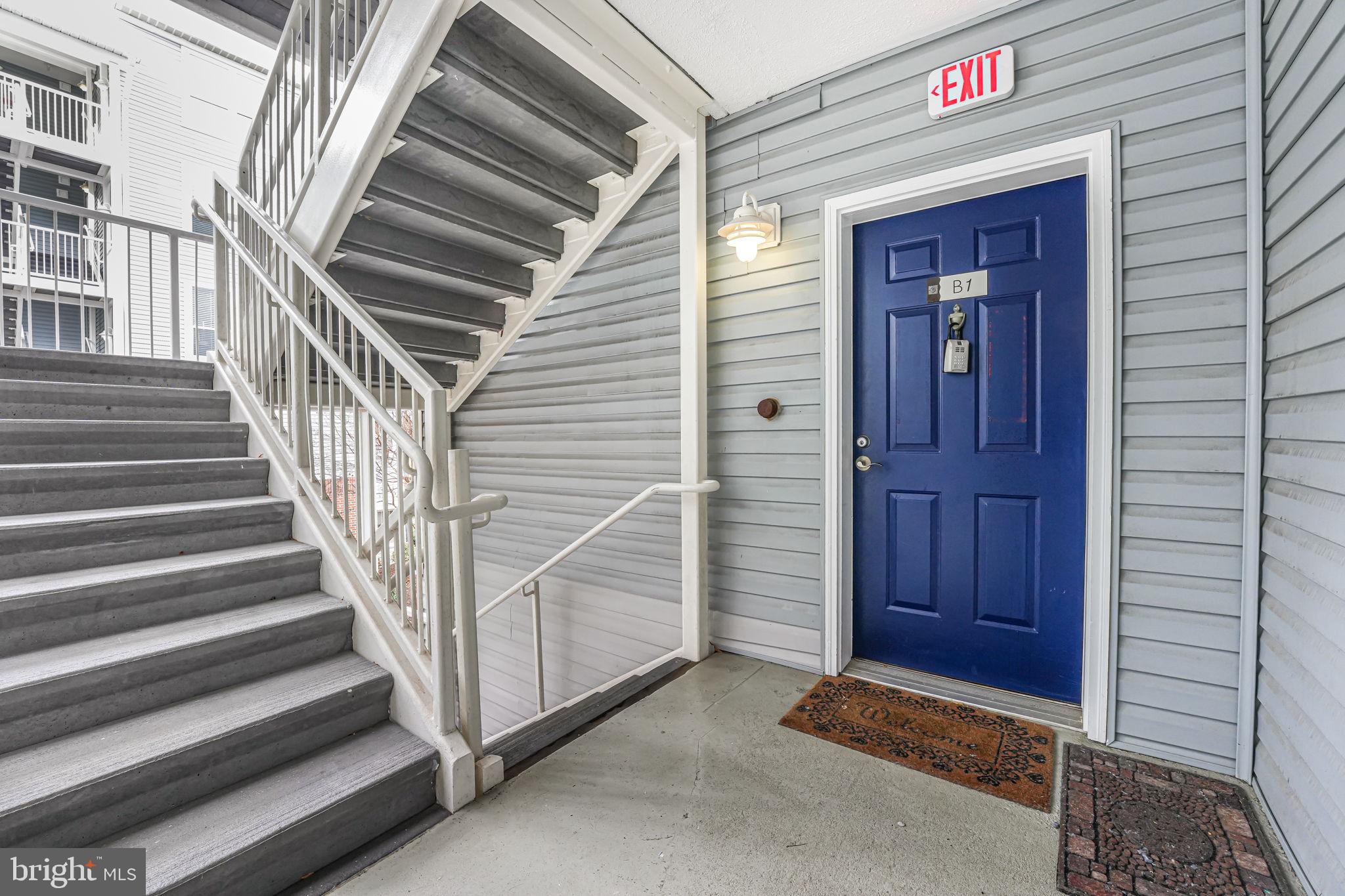 3178 SUMMIT SQUARE DR #3-B1