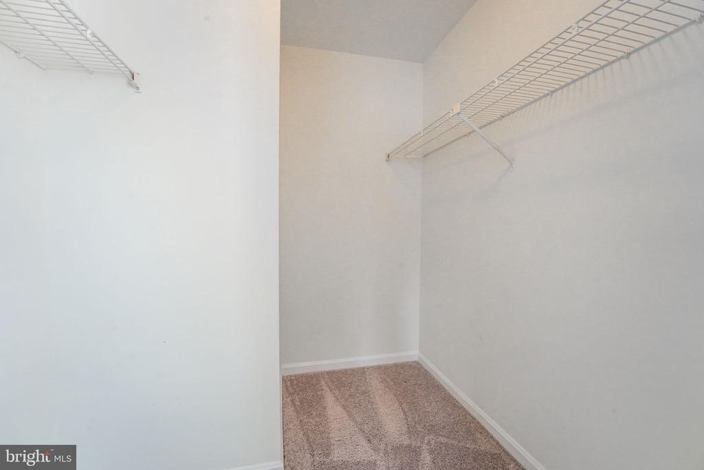 3178 SUMMIT SQUARE DR #3-B1