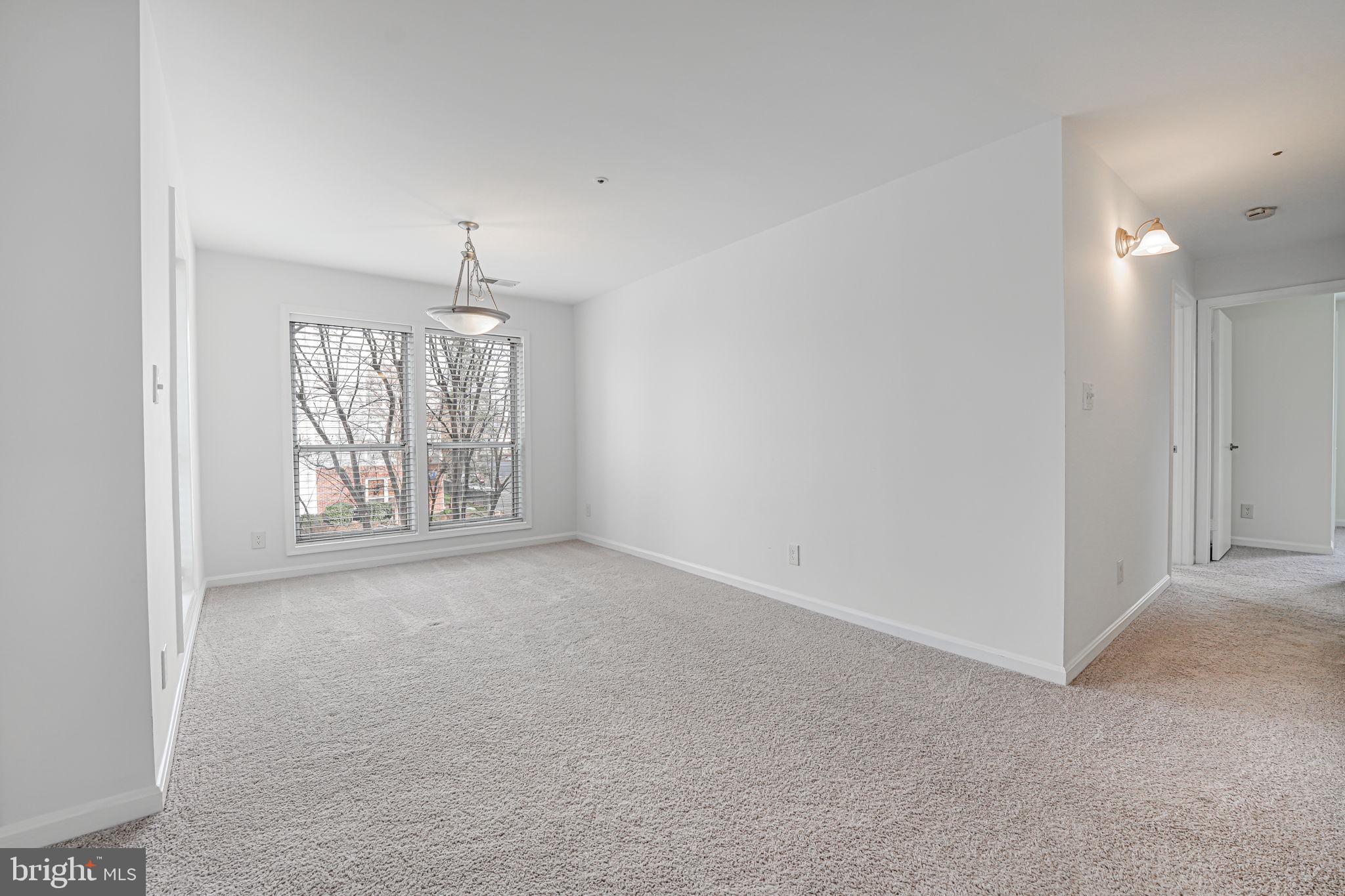 3178 SUMMIT SQUARE DR #3-B1