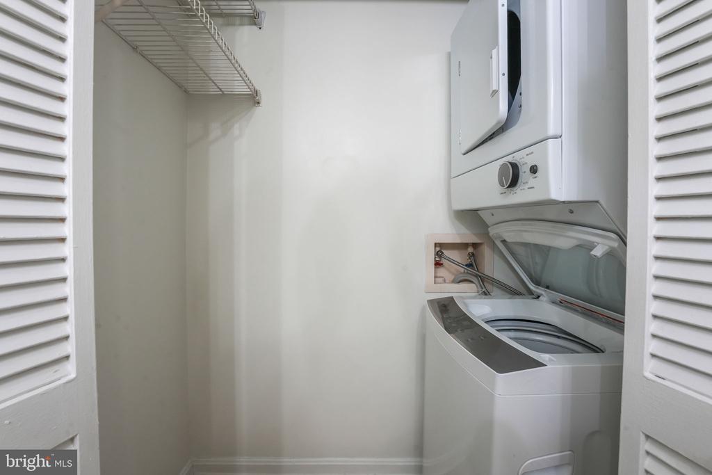 3178 SUMMIT SQUARE DR #3-B1