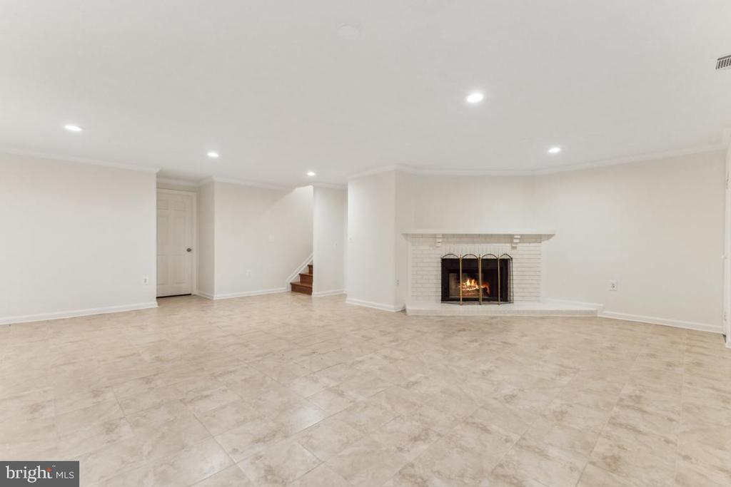 9508 DRAYCOTT CT