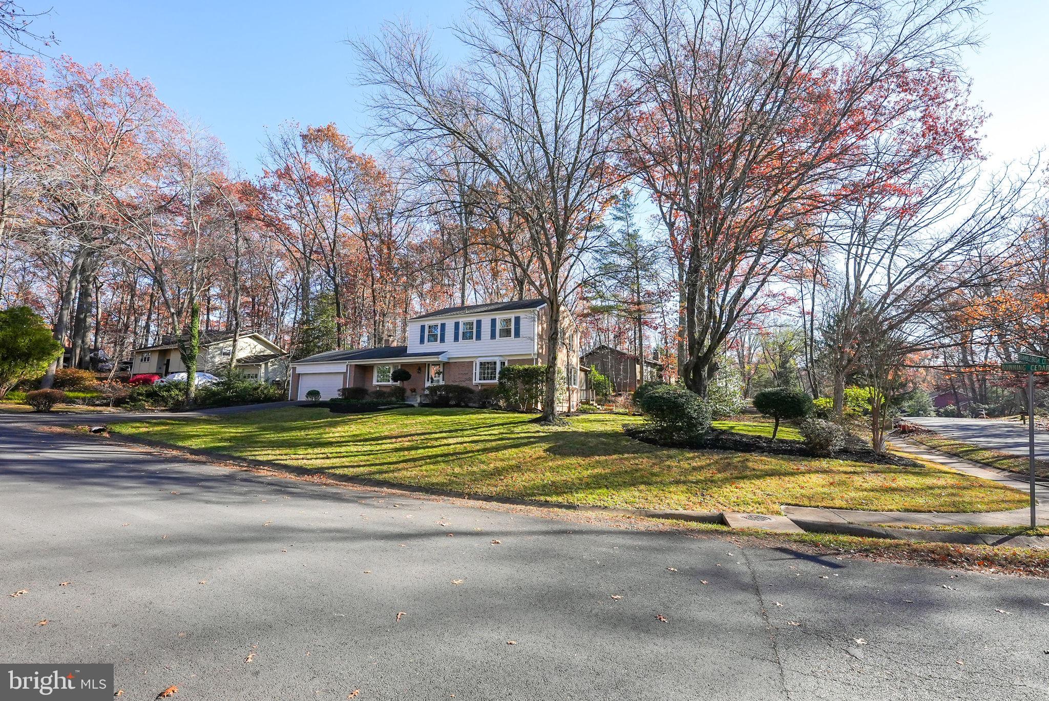 2429 Bramblebush Ct