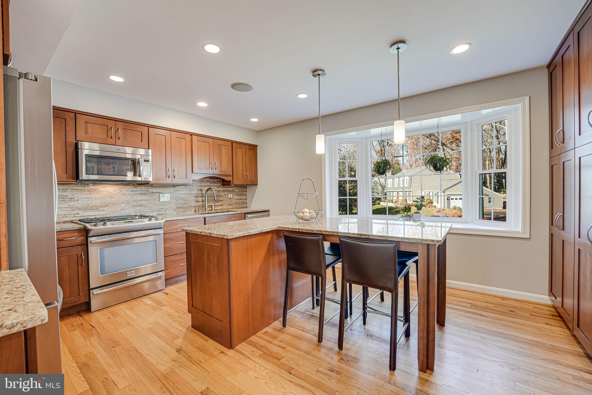 2429 Bramblebush Ct