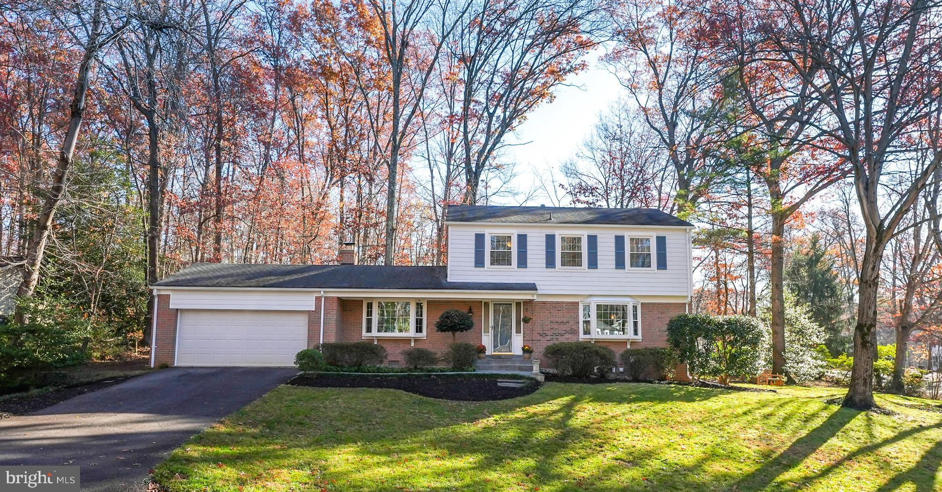 2429 Bramblebush Ct