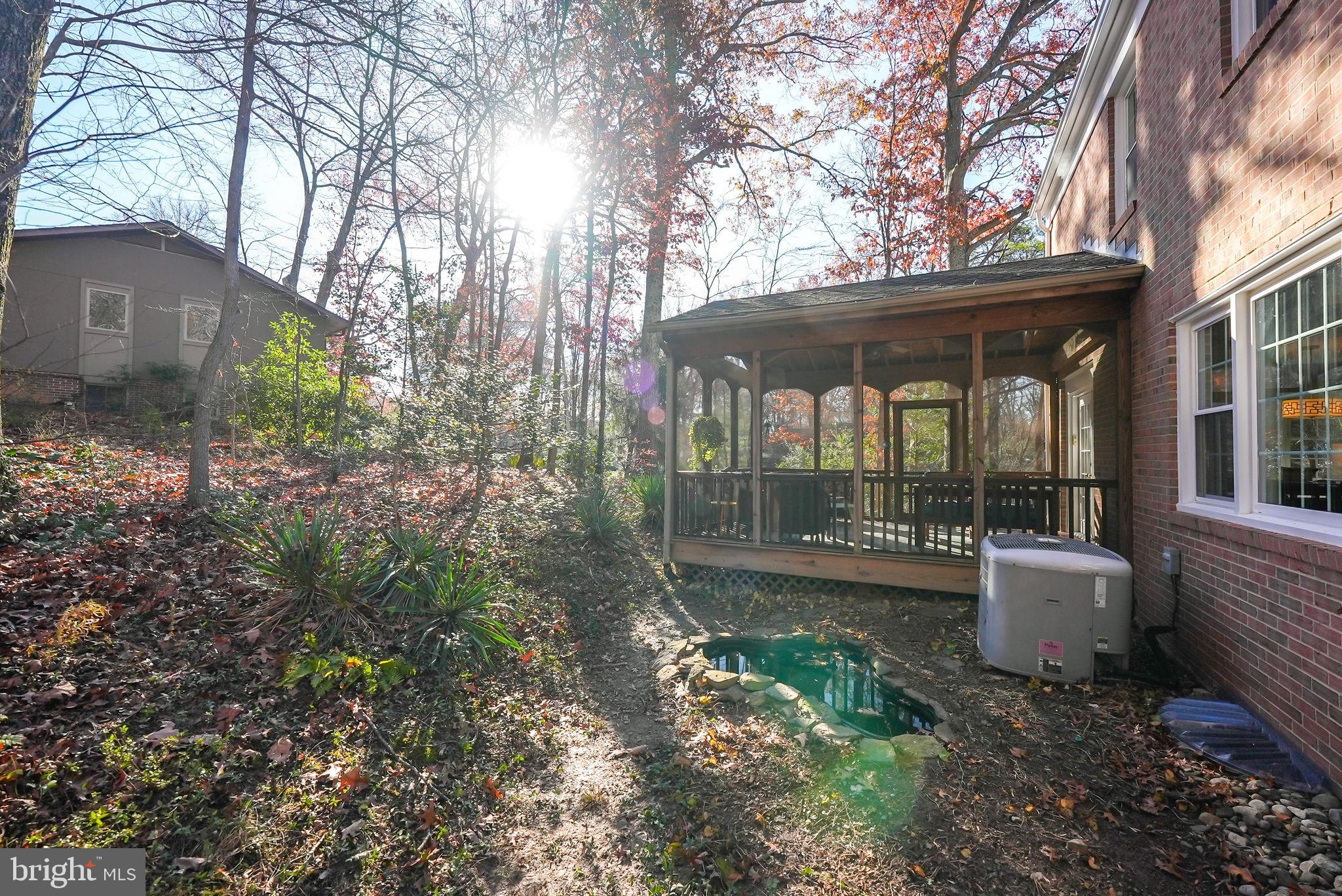 2429 Bramblebush Ct