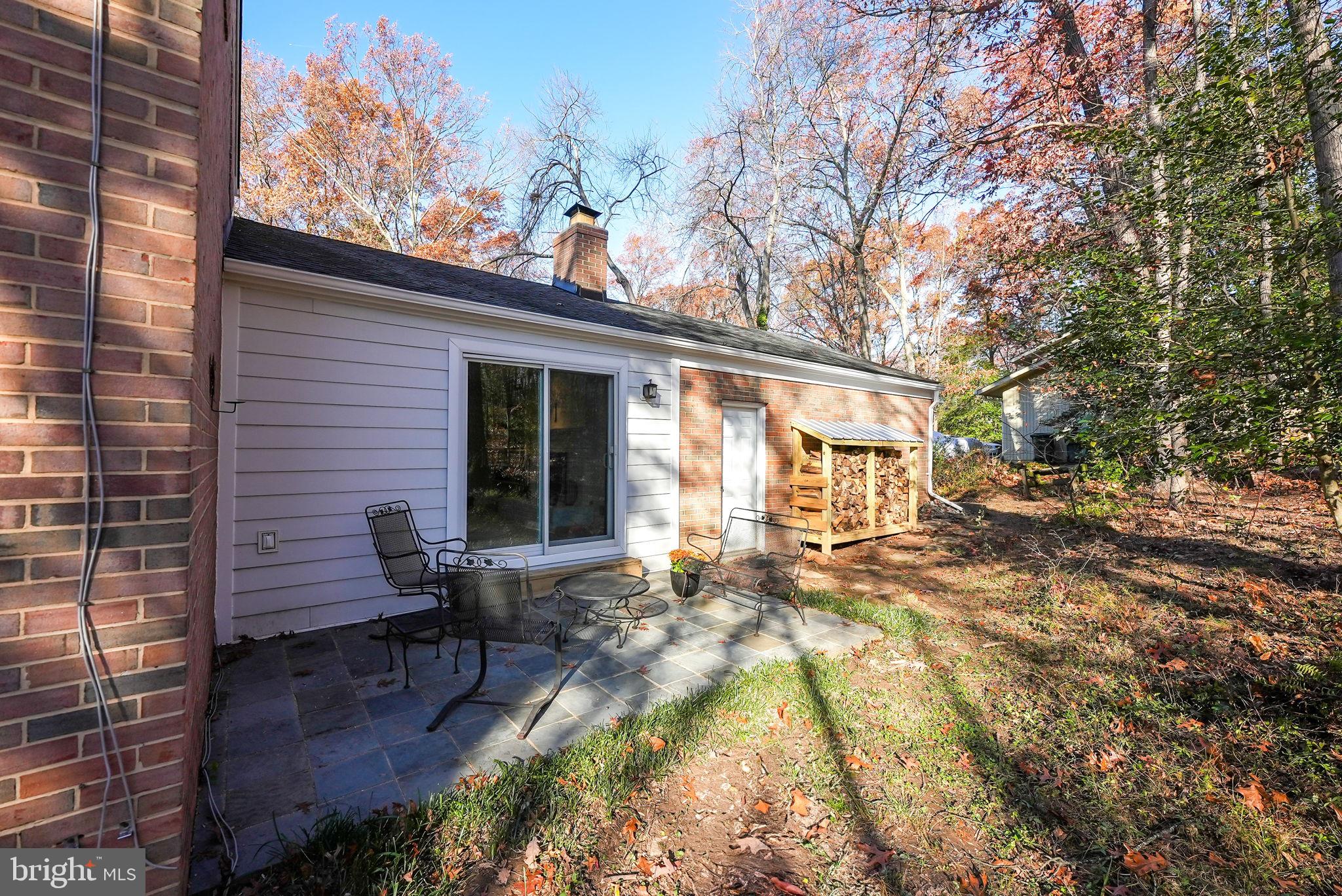 2429 Bramblebush Ct