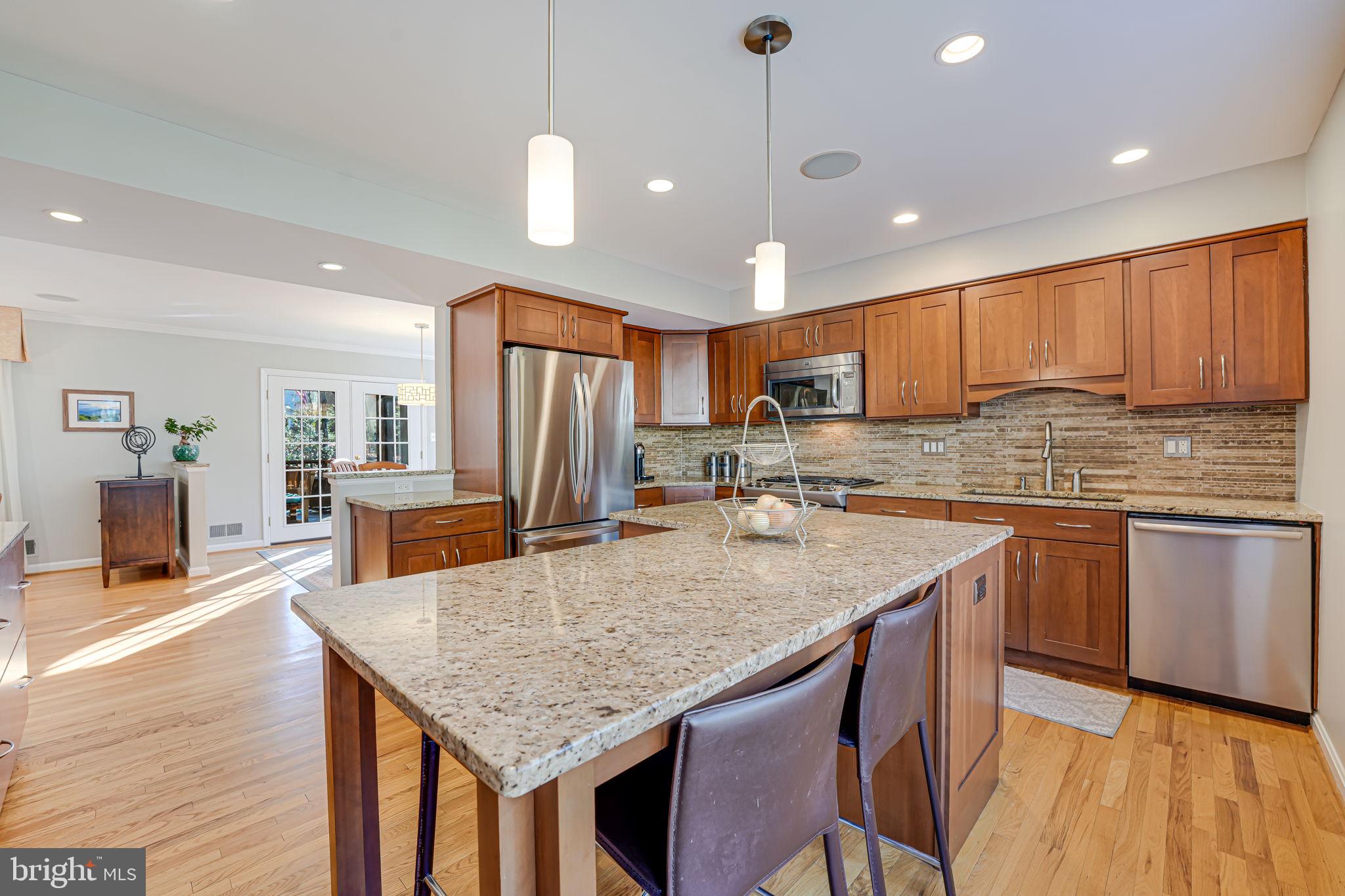 2429 Bramblebush Ct