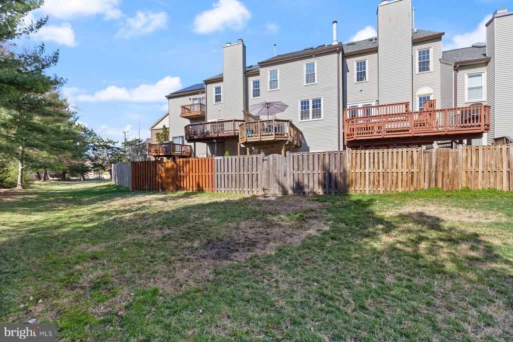 6531 Tartan Vista Dr