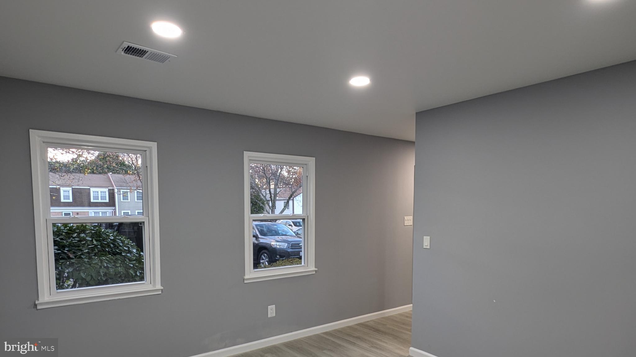 8409 DAMPIER COURT