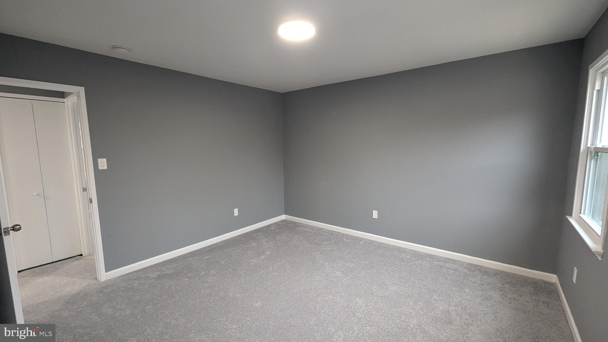 8409 DAMPIER COURT