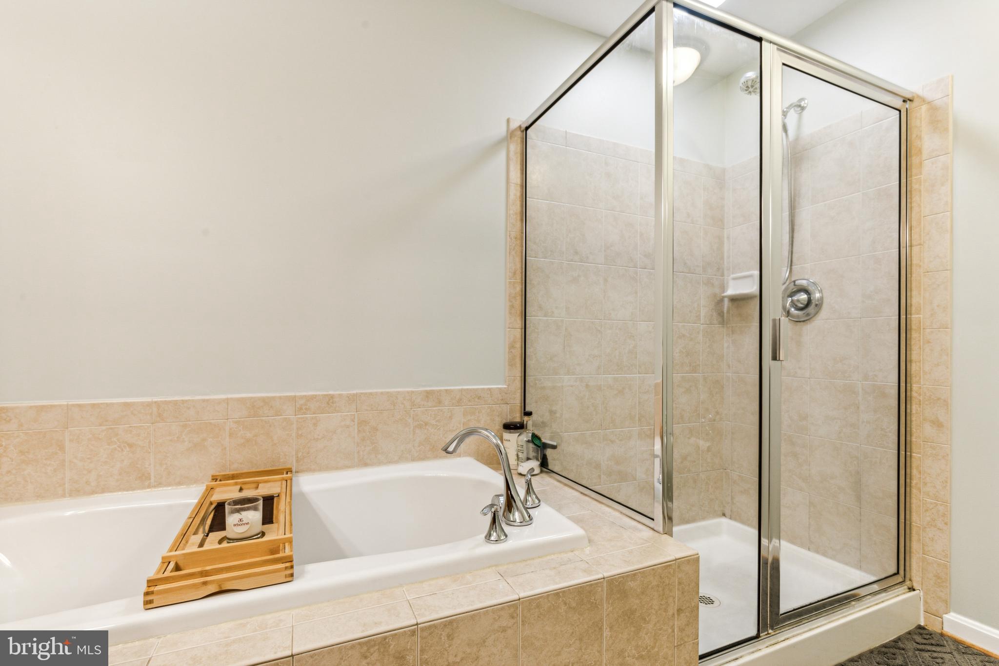 3538 HUNTLEY MANOR LANE 133B