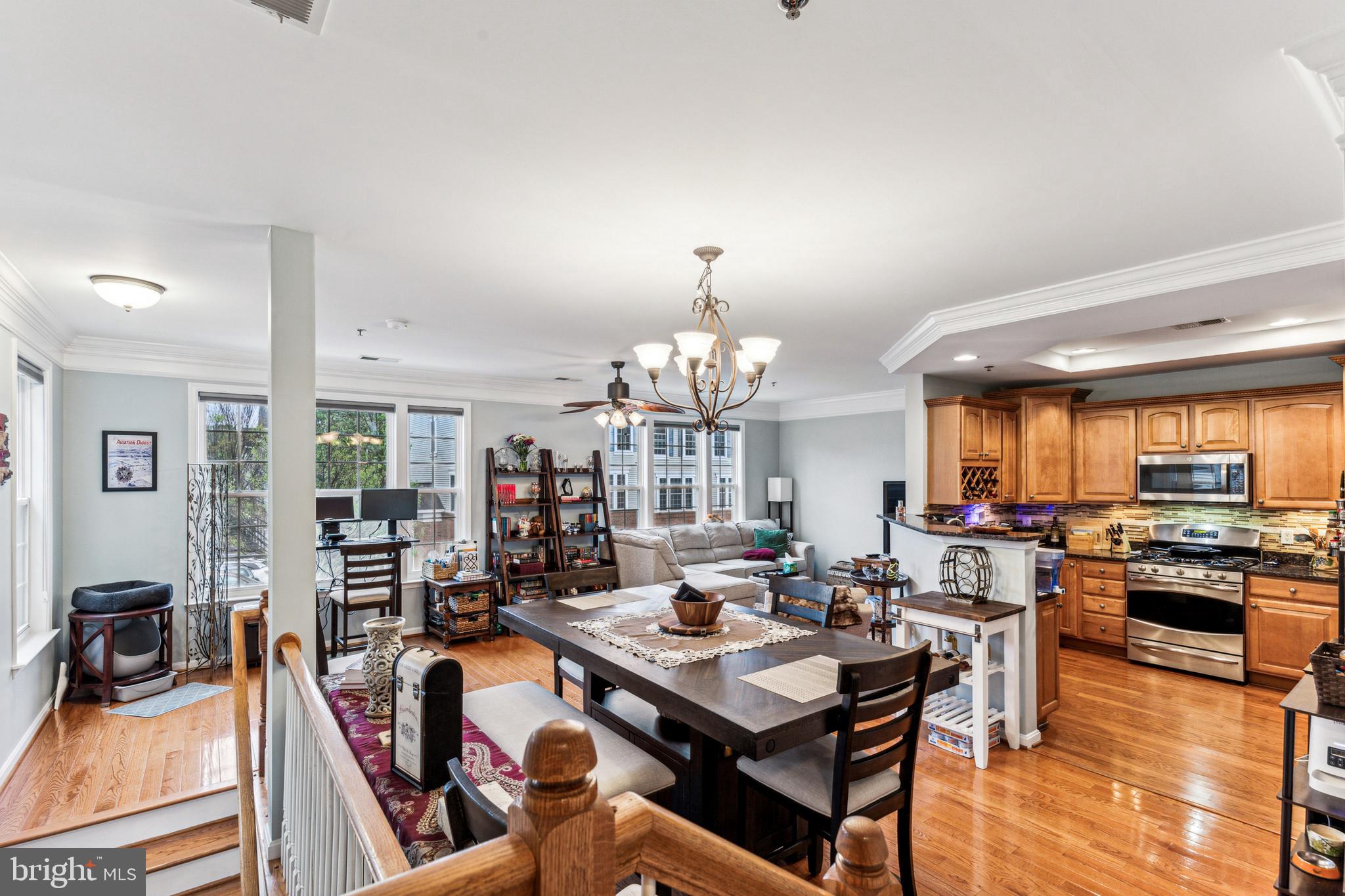 3538 HUNTLEY MANOR LANE 133B