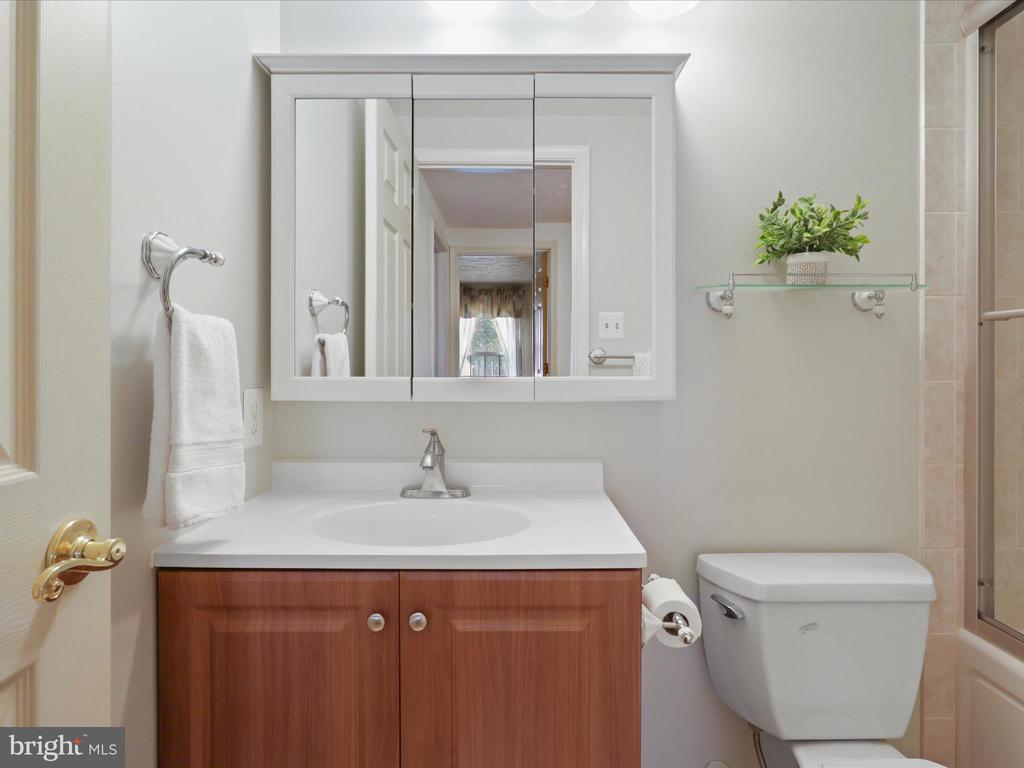 3297 Blue Heron Dr