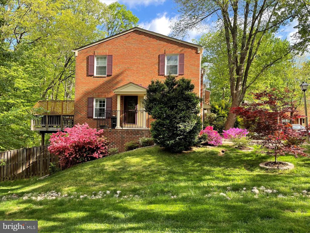 2242 Gunsmith Sq