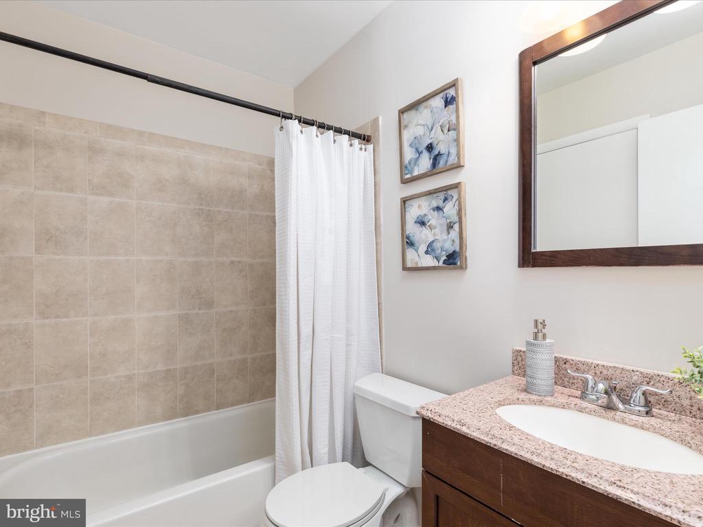 2242 Gunsmith Sq