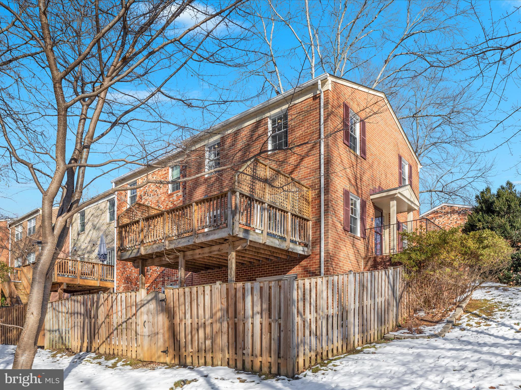 2242 Gunsmith Sq