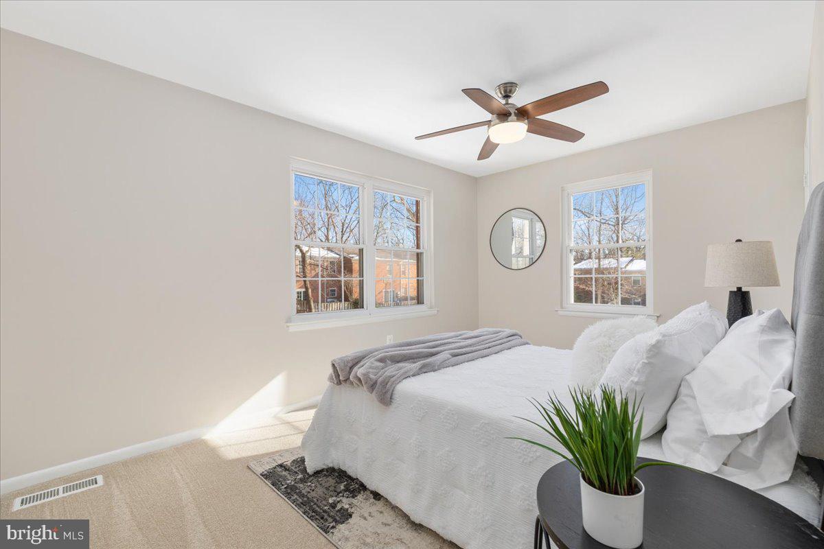 2242 Gunsmith Sq