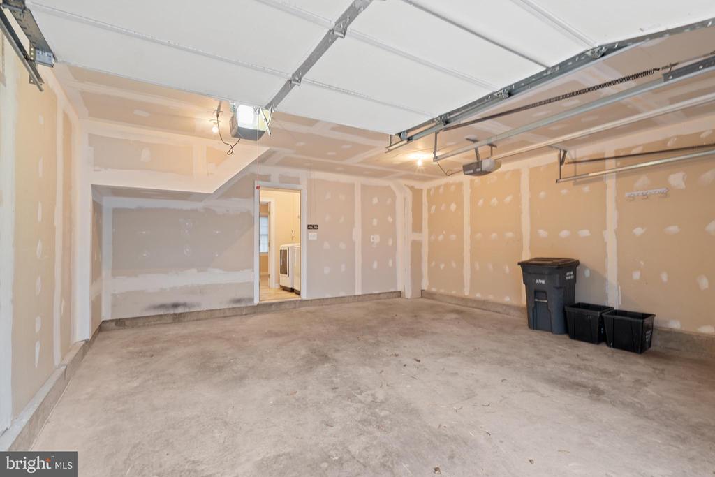 4203 ZOUAVE LANE