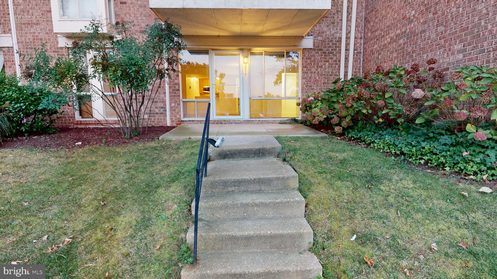 5711 Indian Ct #189