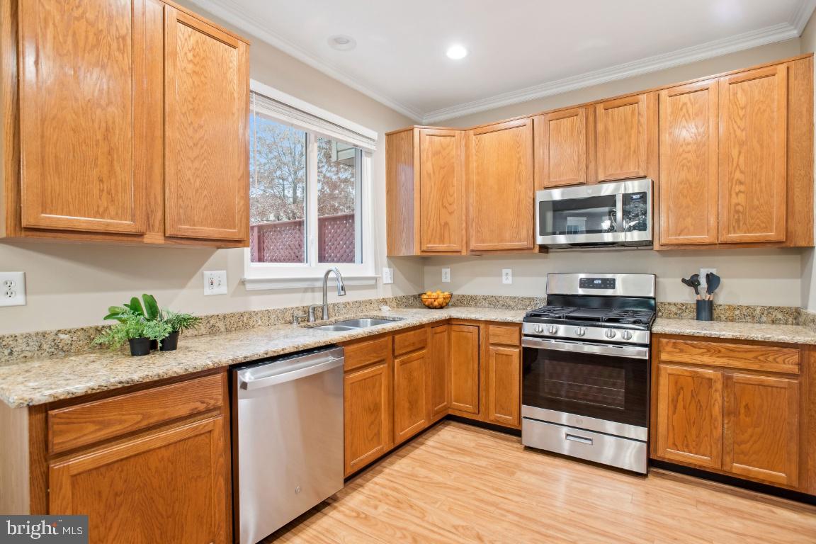 6250 Frosty Winter Ct